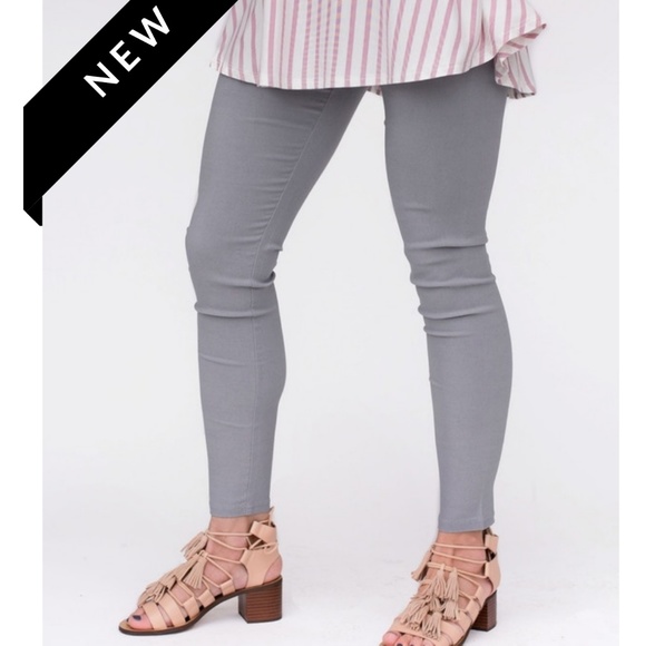 Agnes & Dora Pants - XL Agnes and Dora Pixie Pants in Grey.